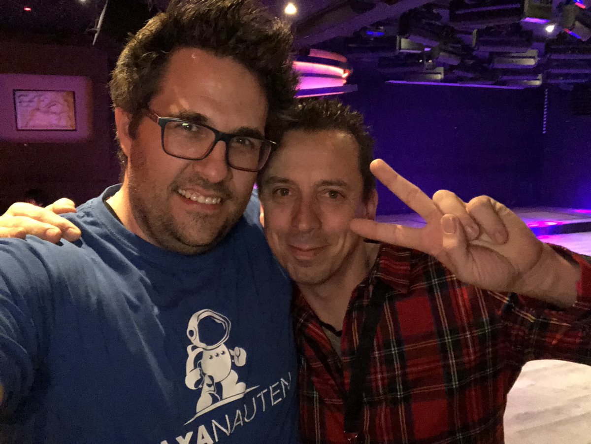 Lolo46822032's tweet photo. #AXAEngineeringSummit Party in @Paris with @AXAnauten https://t.co/5daHo3kCMF