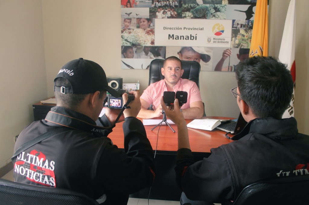 MAE_Zonal4's tweet photo. [Inicia]
Entrevista al director provincial de Manabí, Marcos O'Brien, quien informa sobre las actividades programadas por #DíaMundialDelAguaEc, en Últimas Noticias #AmbienteInforme https://t.co/bDxQPW4ZsX