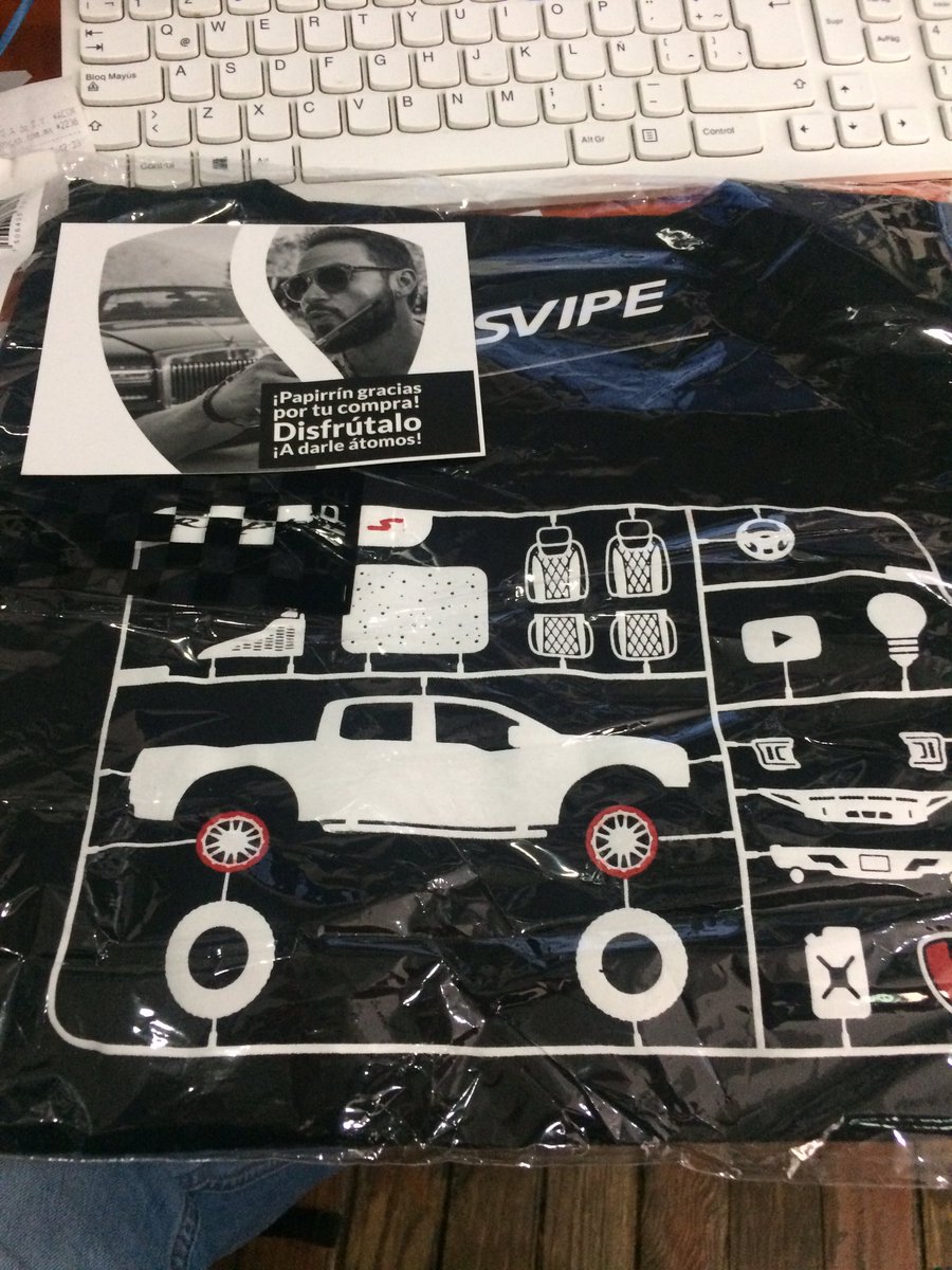 eljuani33723894's tweet photo. Upa llego la merch del buen @salomondrin chula playera #raptor #svipe #salomundo #papirrinesypantunflitas 👕🚗🔥🔥 https://t.co/XYSKr7lulG