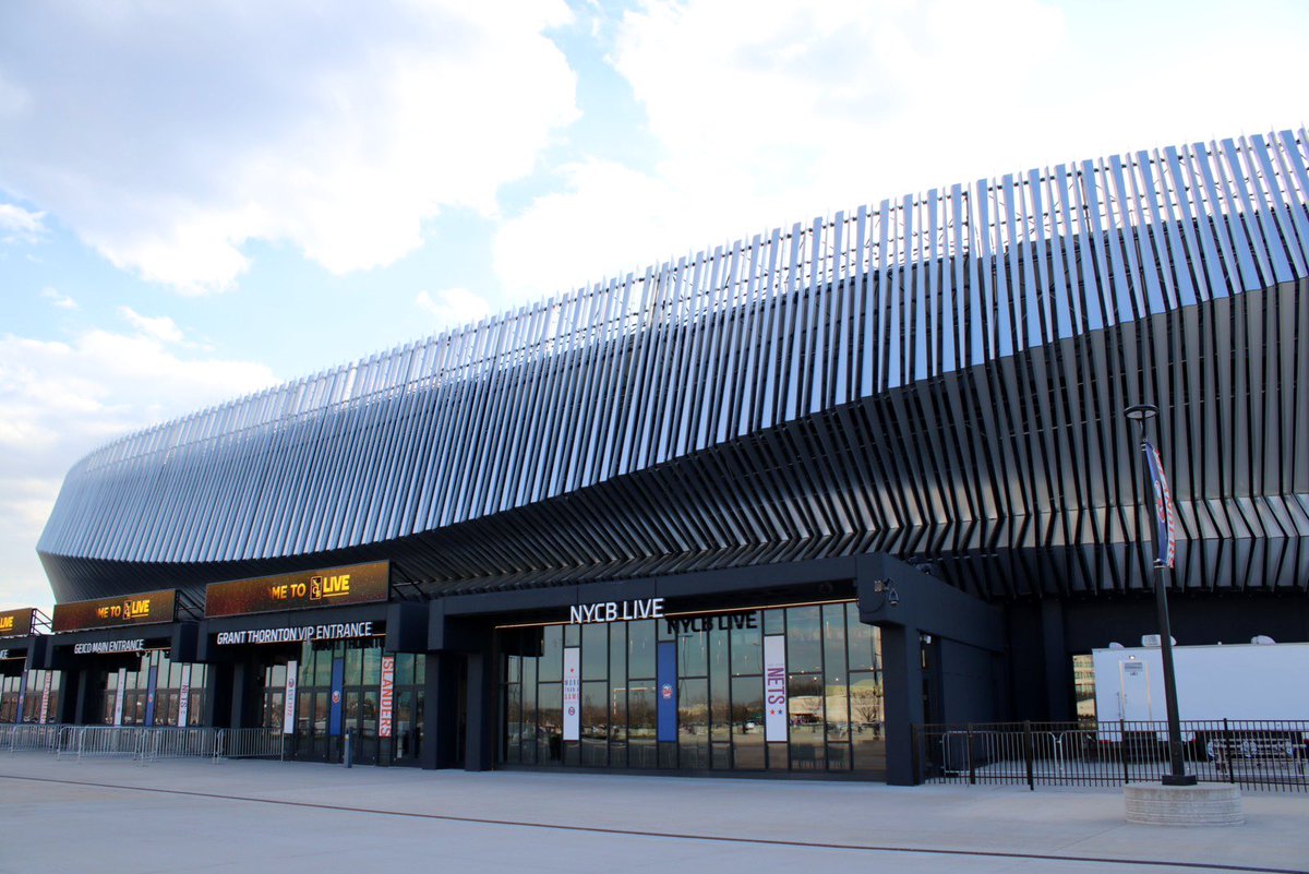 🙌 Game night. 🙌 #LGI