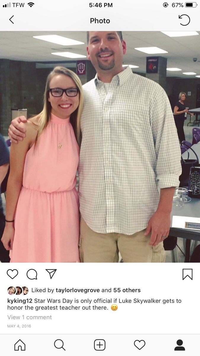 kbbush12's tweet photo. Just wondering, but is this the same shirt??? 3 years later????? @ameristudies https://t.co/L35Hu8wggG