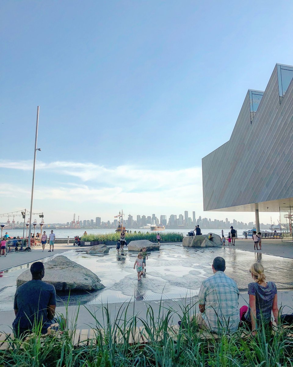 hapacobo's tweet image. Secrets out! The Foot of Lonsdale Plaza is the recipient of a 2019 @CSLA_AAPC Award of Excellence. Thank you to everyone who helped realize our vision and the @CityOfNorthVan for helping us create this treasured North Shore destination #CSLA2019 photo by @myvancouverlife