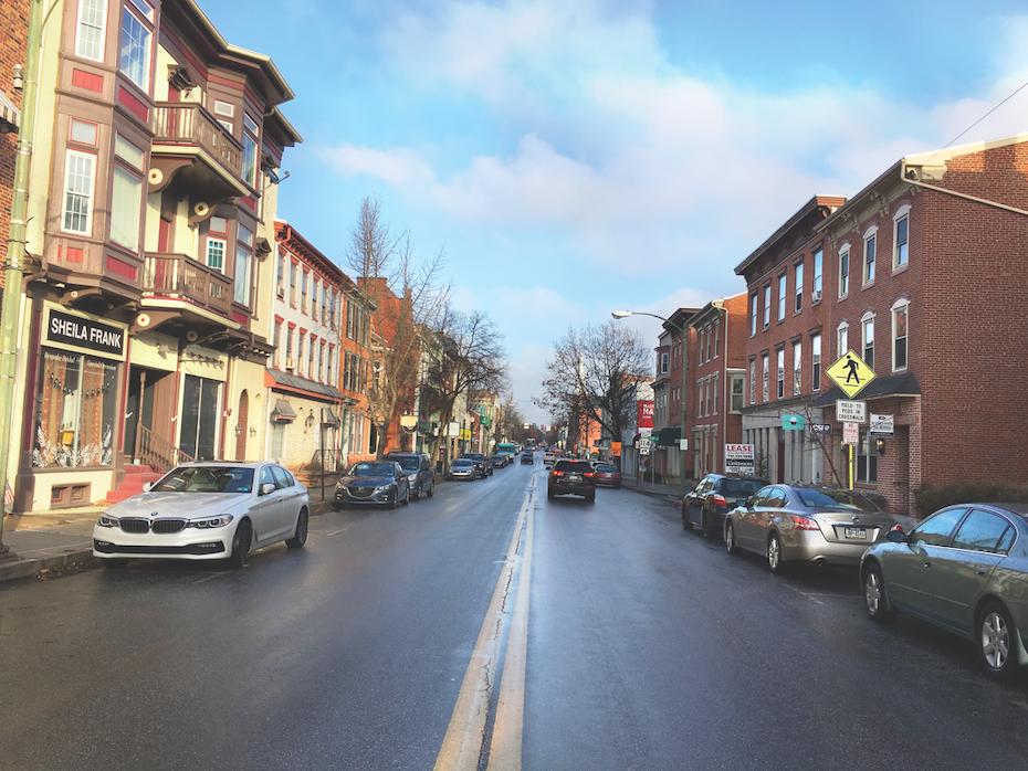 DowntownMechPA's tweet photo. DYK SmartAsset named Mechanicsburg Borough 5th out of 35 of PA's Best Places to Retire? Nationally, we're ranked 57th! 🎉

What makes Mechanicsburg special to you? 🤔 https://t.co/LQBmu2aNDj