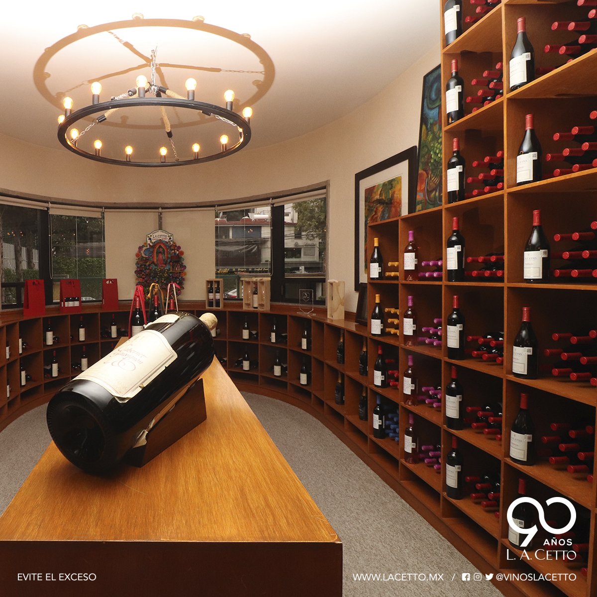 VinosLACetto's tweet photo. ¿Tienes en puerta una fecha especial? Visítanos en nuestra @BoutiqueLACetto, donde te ofrecemos diferentes experiencias para festejar en grande con nuestros #VinosCetto.
Dirección: Monte Athos 315, Lomas de Chapultepec, CDMX.
01 55 1100 1040 | boutiquelacetto@gpocetto.com https://t.co/wIErKzVMGv