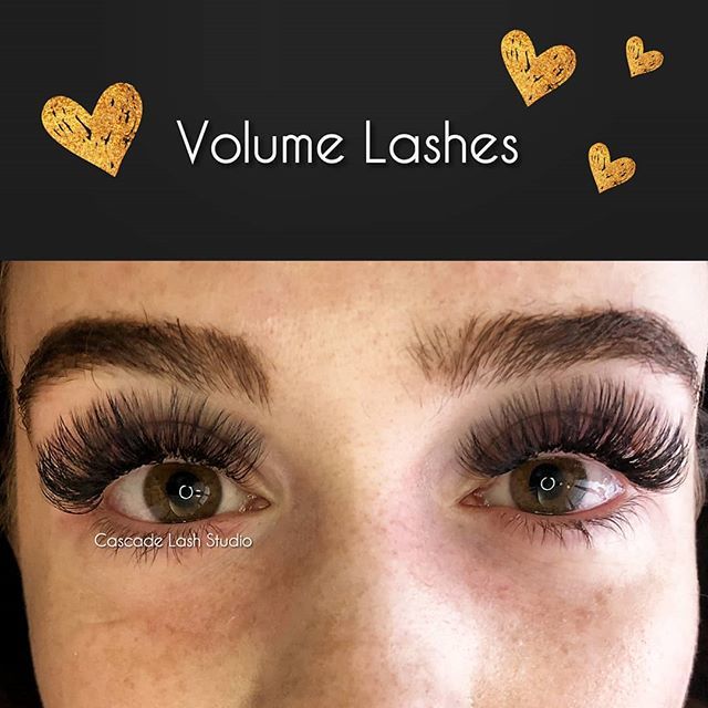cascadelash's tweet photo. One of our faves came back to us for a new set of #volumelashes ❤ We try to give the look/style that people request and because this beauty has awesome natural lashes, she was able to leave this long luscious set 😍 Stylist: Mari https://t.co/NqSL3A0Lm6 https://t.co/o9WBNT406S