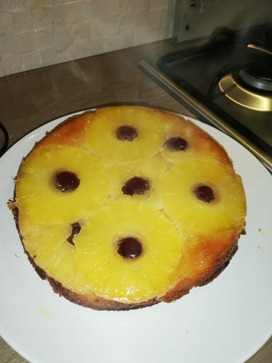 gcu_sw's tweet photo. The society members have been busy tonight baking away for tomorrowβs book and bake sale. Hope to see yous all there π https://t.co/6qjjxsjsZn