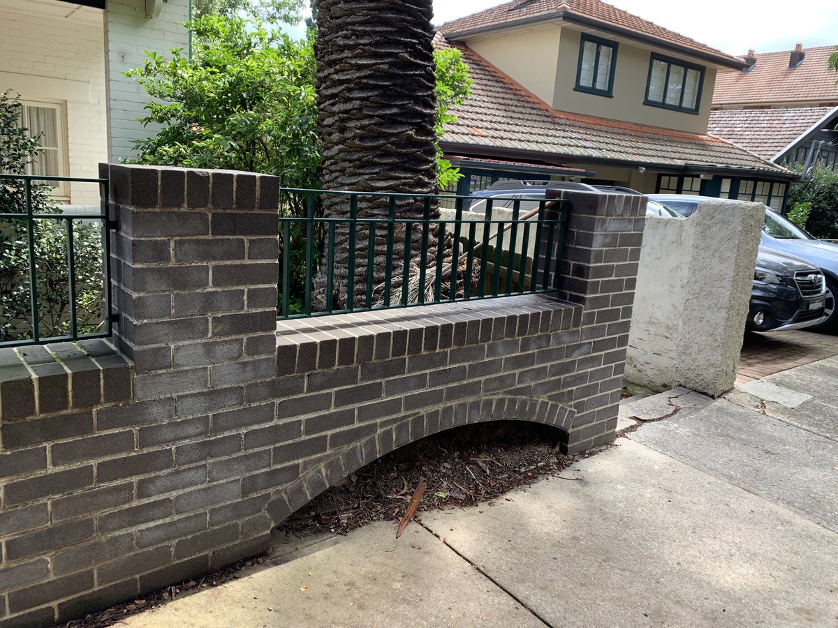 Nice to see a bricklayer be proactive and have the foresight to prevent cracking due to growing tree roots in the future 👏👏👏👏