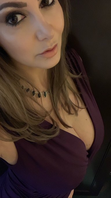 Thinking about chips and guacamole #TexasGirl https://t.co/uEufKqsaZZ<a href="/tag/texasgirl"class="tags">#TexasGirl</a>