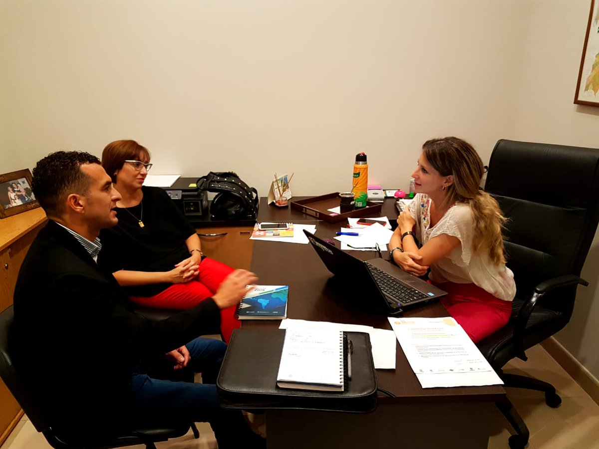 Estrategias_Ch's tweet photo. 👉#Hoy estuvimos en @CtesExporta con la Coord. Amanda Zarrateaa para concretar un Encuentro Regional NEA de #Agencias y Organismos de promoción. Teniendo como objetivo asistir a empresas de manera conjunta con capacitaciones y asistencia técnica .
#chacoexporta #maliserrano https://t.co/GPX8E54qgA