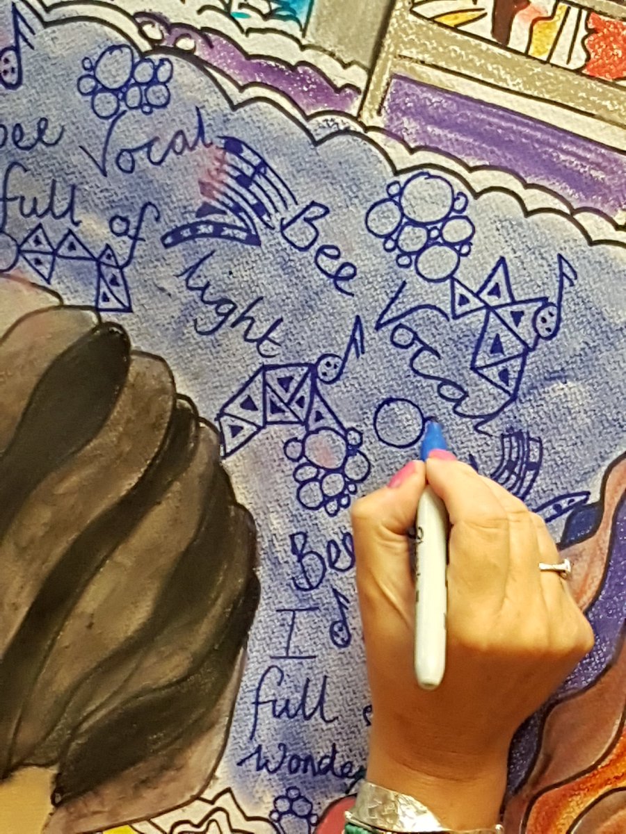 Artists8gate's tweet photo. @Julie2994 @CASSART @FredAldous Your 'full of light' and the rest made great finishing touches #BeeVocalCreative
@BeeVocalChoir https://t.co/um5dK2ARCH
