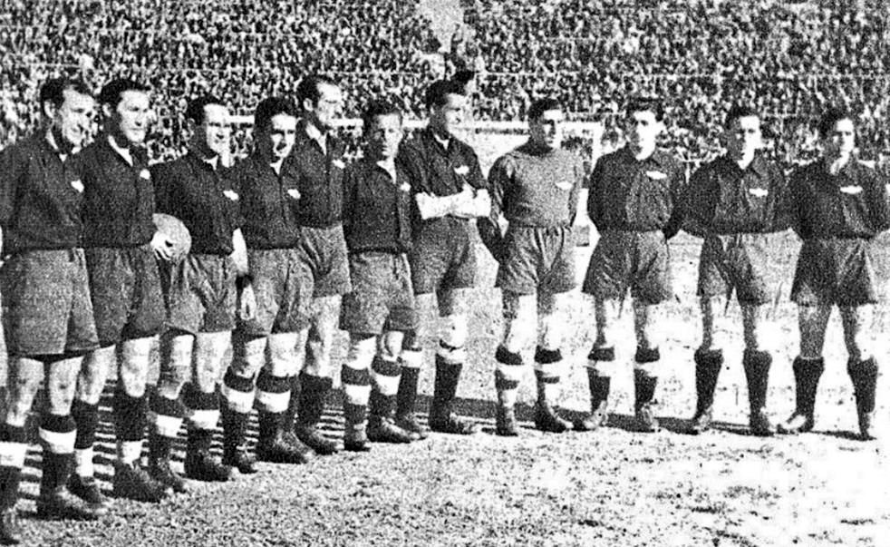 Empate 0-0 en el Stadium Metropolitano el día de San José de 1944 entre el @Atleti Aviación y el @GranadaCdeF. Por el Atleti: Calixto, Noguerales, Gabilondo, Ameztoy, Riera, Machín, Campos, Ederra, Taltavull, J.Cobo y Adrover
Entrenador: Ricardo Zamora
#11ATM #TalDiaComoHoy