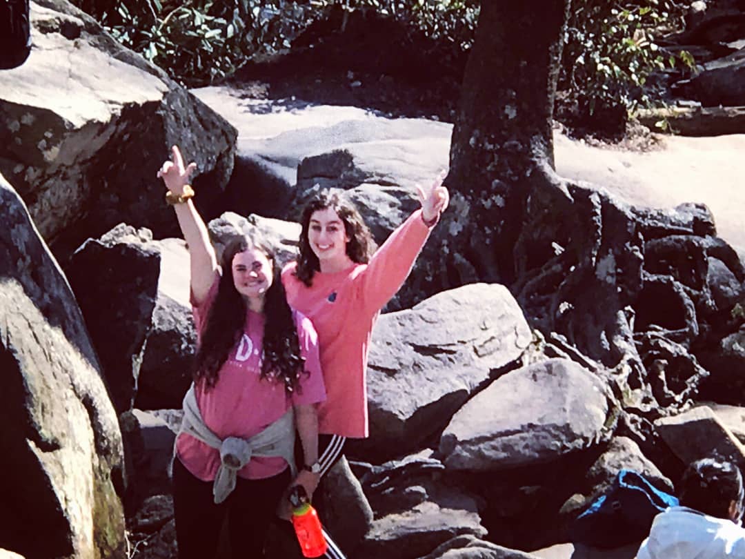 ASBOkstate's tweet image. After a day of service, we headed to Great Smoky Mountains National Park! We hiked 2.6 miles to the beautiful Laurel Falls! A group that serves together, hikes together! #service #springbreak #asb2019 #okstate #alternativespringbreak #smokeymountains