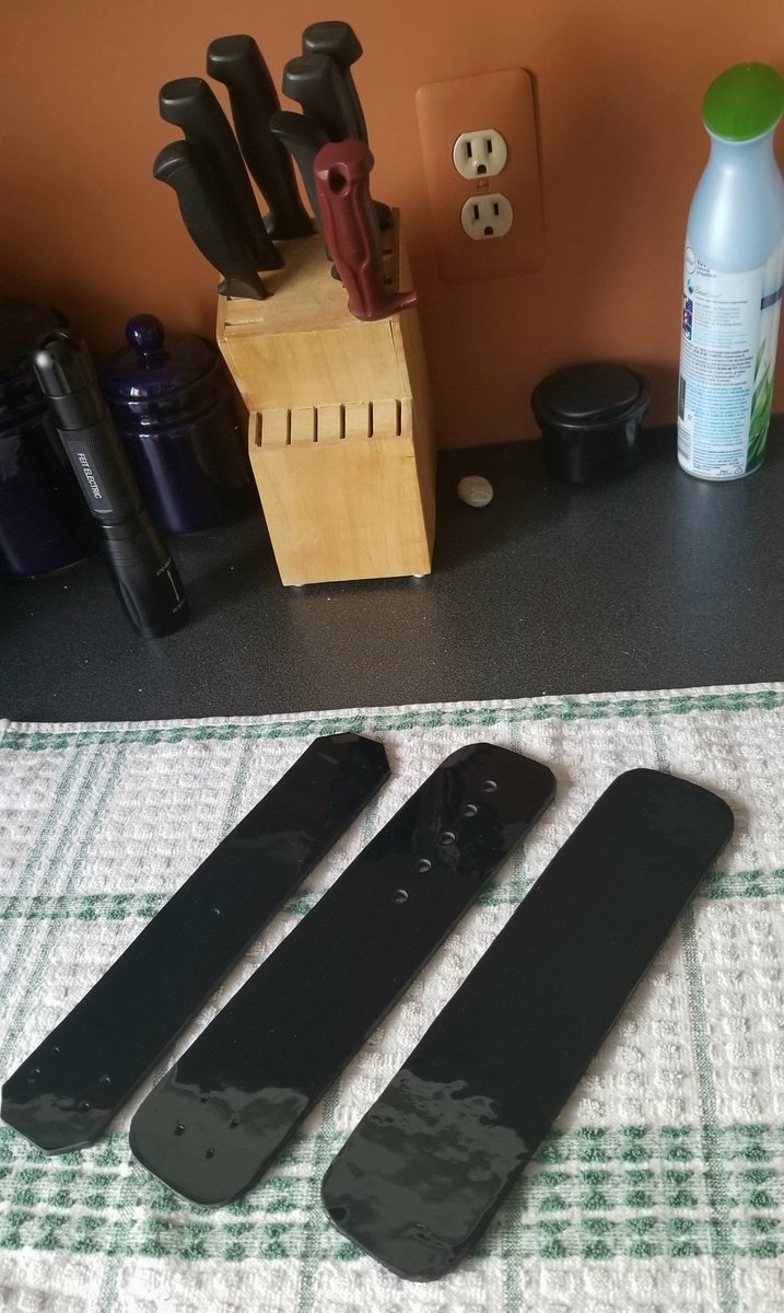 AJsLeatherCraft's tweet photo. ☆Now available☆ 
Black Patent Leather
#handcrafted #bdsm #kink #BONDAGE https://t.co/I513c42xId