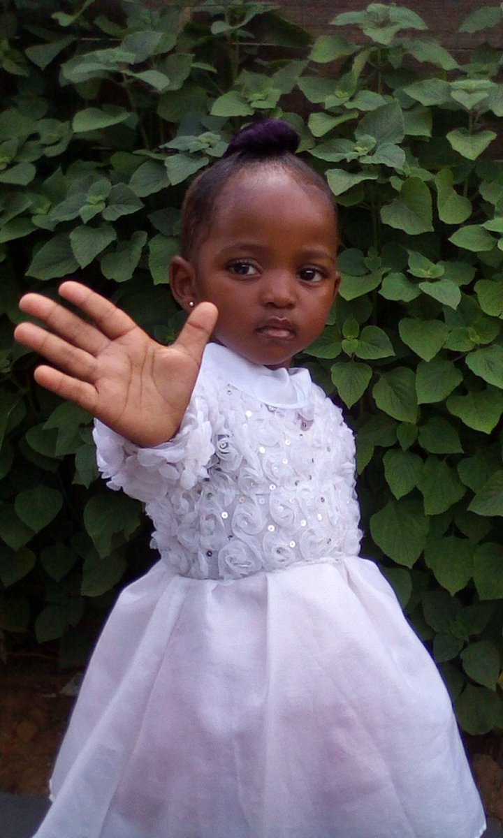 Boknolo1's tweet photo. Dripping In White #snowwhite #Princess #voguishbabycollection #toddlermodel #CutenessOverload #cute #ToddlerLife #Blackisbeautiful #SouthAfrica https://t.co/4cY3bzb0rR