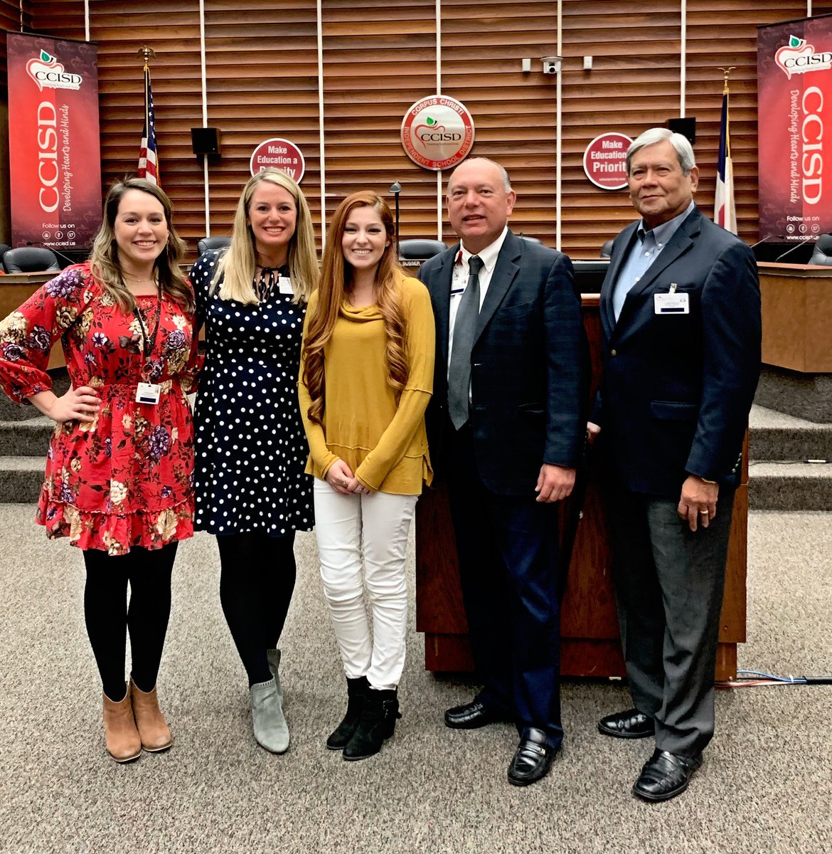 KelsieMorris12's tweet photo. We are so incredibly proud of Miss Pardom, the 2019 Elementary CCISD Teacher of the Year!!!! What a well deserved honor for a phenomenal teacher! #Kostoryztigerpride #CCISDProud 🐯💙 https://t.co/YtYgNzaiZ2