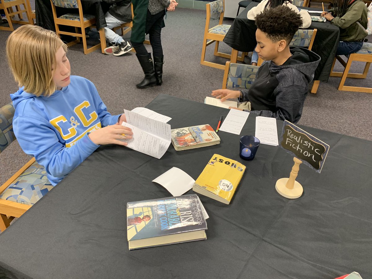 mrssarah825's tweet photo. Busy week in #gogrow-On Monday, Ss enjoyed a book tasting with @mrswhite0522 . This was a great way to expose them to different types of book genres that they typically wouldn’t pick out for themselves! #engaged #realworld #interestbased #lovereadingagain https://t.co/Lvy7n3DH99