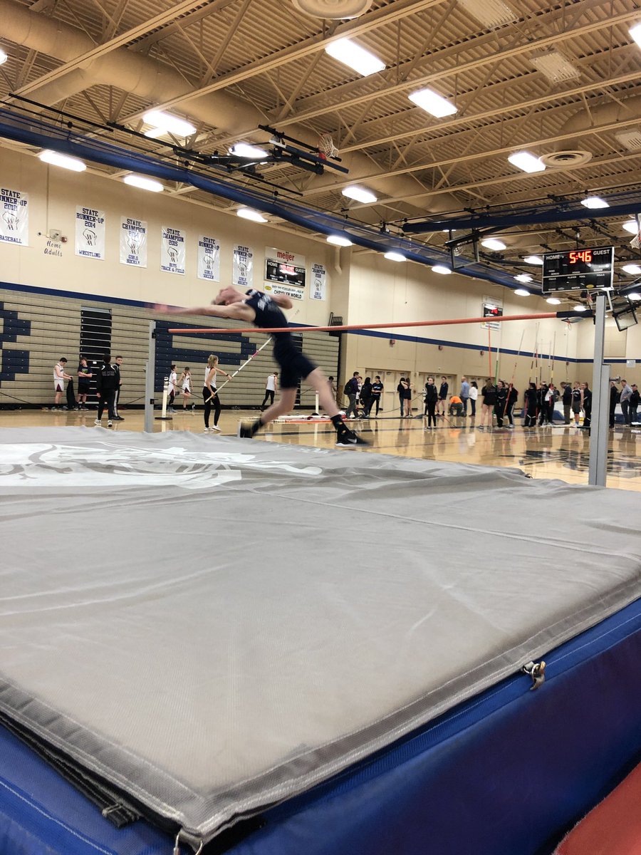 piratetrackandfield tweet media