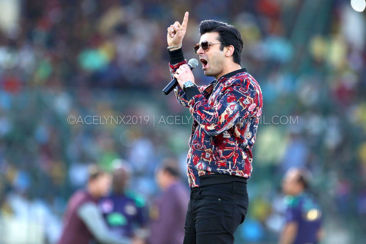 TeamFawadAKhan's tweet photo. . #FawadKhan at the closing ceremony of #PSLFinal in Karachi. (2) https://t.co/UO1gQ5D418