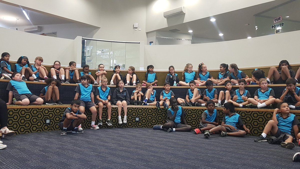 smcm_school's tweet photo. The year threes are super engaged in learning from our sustainability leader Claudia! #resourcesmartschool https://t.co/csysol46lS
