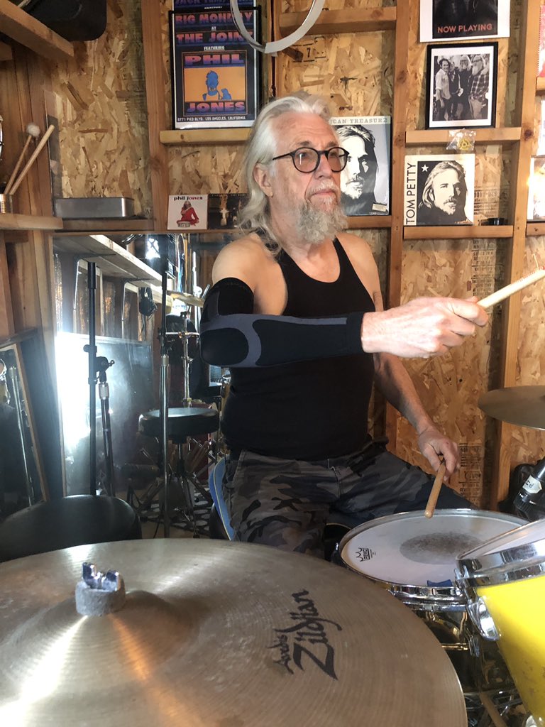 phildrums tweet picture