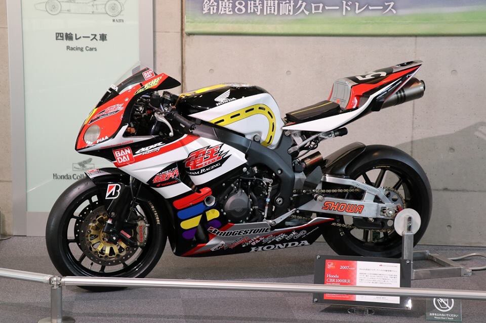 流行に 2005鈴鹿8時間耐久ロードレースマシンシリーズ