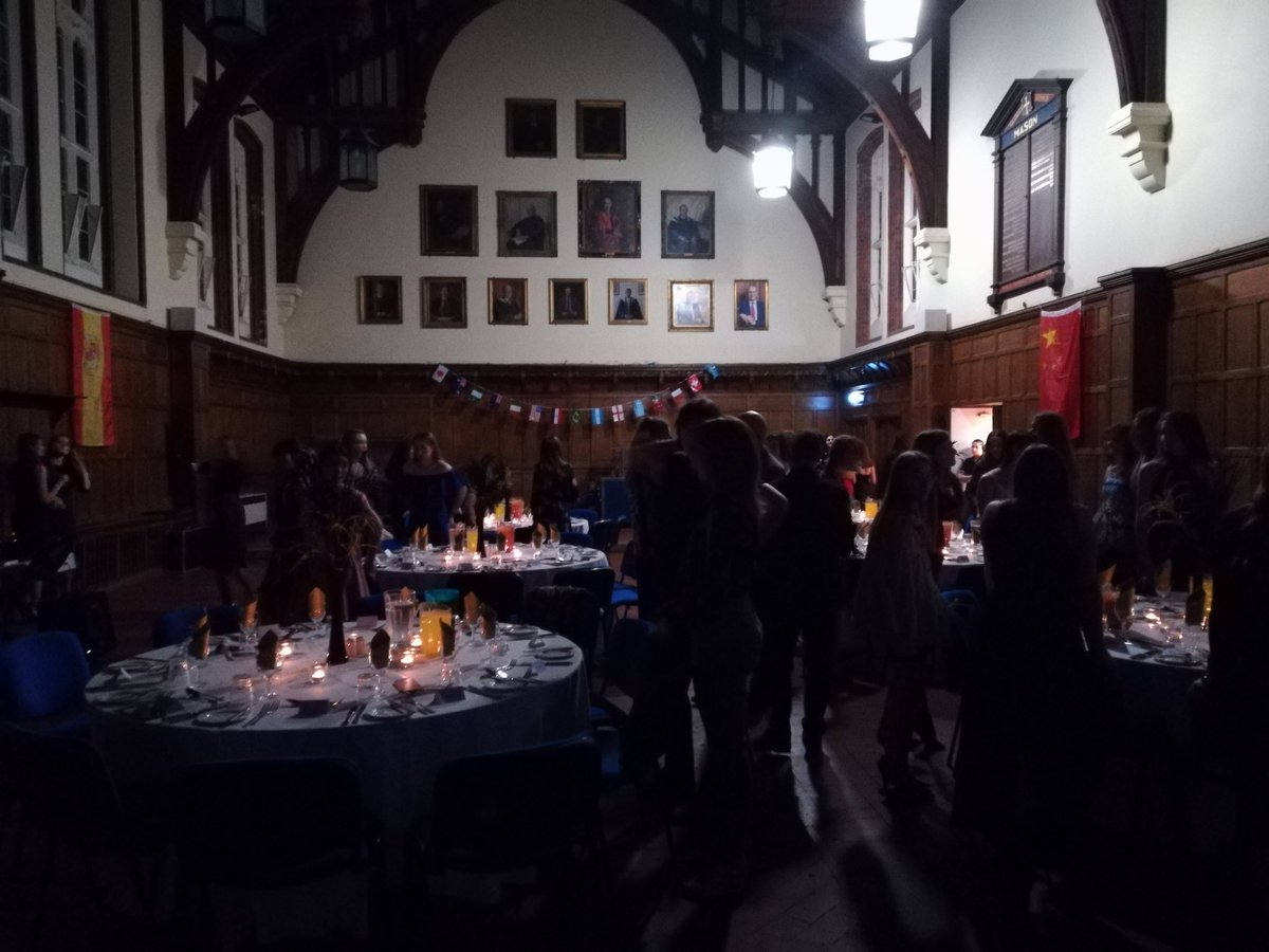 gibbs_house's tweet photo. Another amazing evening with the #Gibbsgirls at our annual House Dinner! Well done to all our brilliant performers and special thanks to our 6th form for organising a great night! #getyourgladragson #Gibbshouse #purpleheart #housespirit #worksopcollege https://t.co/Z0hjzVxtQM