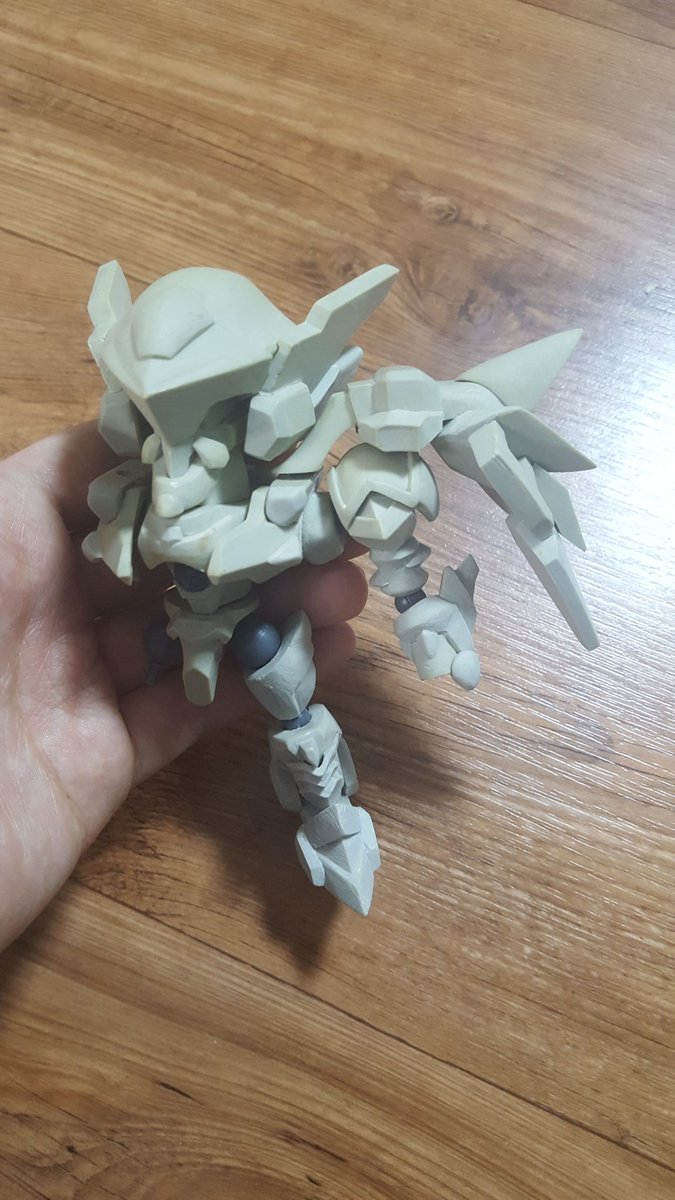 슬라임 무챠마루 スライム むちゃまる 放置中の物が結構多いんですよね まあ いつかはちゃんと作ると思いますが すぐ他の物作ったりしてるのでどんどん増えてしまいますね 写真は魔装機神のジャオーム ノルス レイ ガッデスと聖霊機