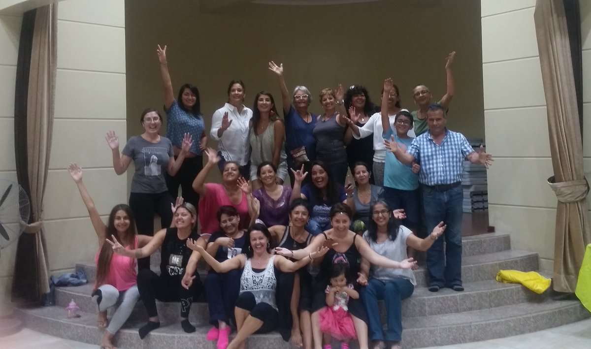 ajvatva's tweet photo. Recuerdos de la #celebración para #DiaInternacionalDeLaFelicidad 2017 en #iquique, #Chile
Este año también vamos a celebrar, Inscríbete https://t.co/o2nSZUir2g
#diadelafelicidad #happinessday #felicidad #serfeliz #coaching https://t.co/Mz1u60zUSK