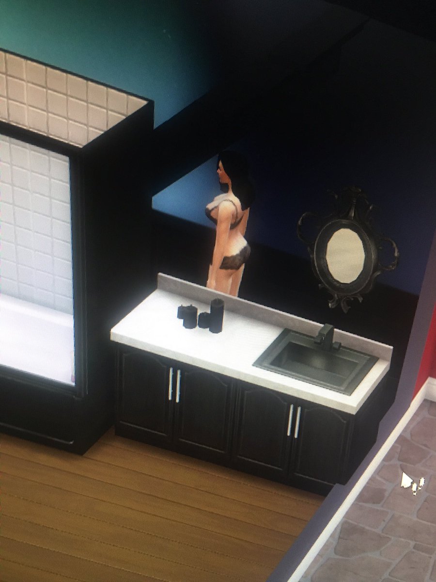 SoFelecious tweet media