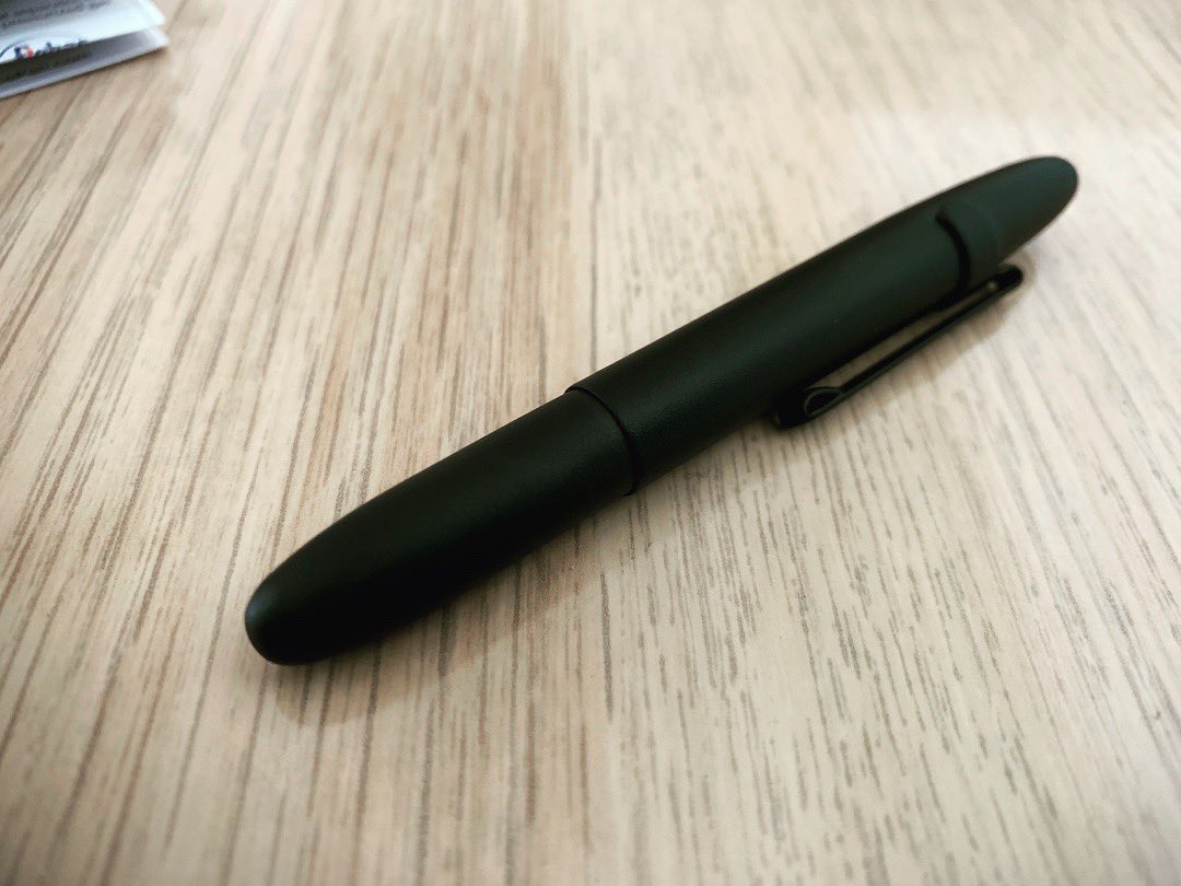 TheNegroku's tweet photo. #edc replaced my #zebraf701 with a #fisherspacepen*
*
* #daily #maker #hershelsupply #apple #keysmart #bokerknives #casio #zebrapen https://t.co/o6kg2ATX9f