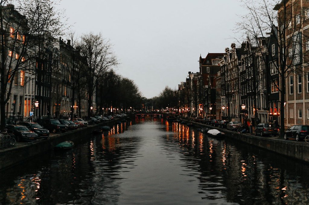 michaela_fk's tweet photo. Amsterdam https://t.co/CSFmAKzpNR