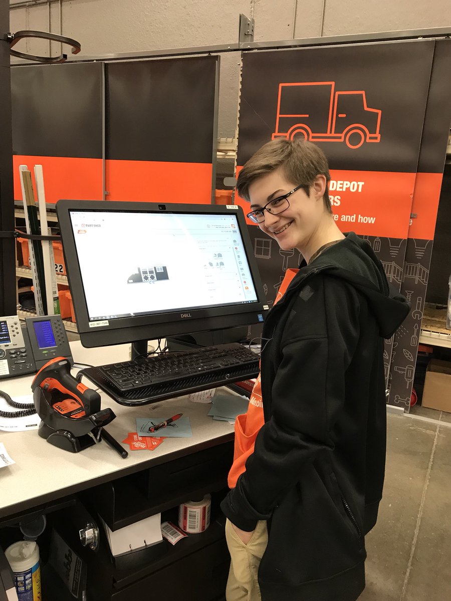 TuffShedMel's tweet photo. @tuffshed @HomeDepot #PITTSBURGH #constructionjunction @4159 #SpecialtyTuesday #LeadGeneration #ServiceDesk #Ready #TuffShed #StorageBuildings @chrissicilia1 @kellyd4159 @jplisko @stephanie101312 @rex_hartley @WhitefleetChris https://t.co/PJTQime9mS
