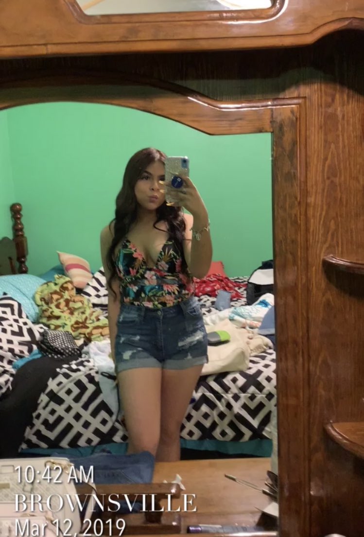 vxxrdz's tweet photo. Spring break imy 😿 https://t.co/tngWnVJF7x