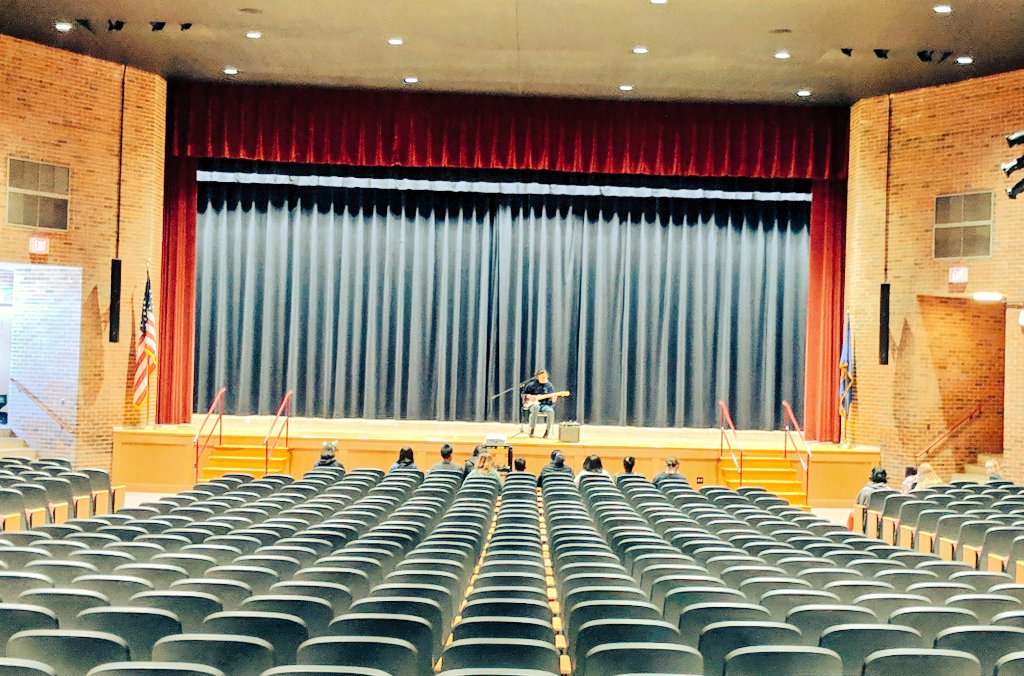 Sara Briggs tweet media