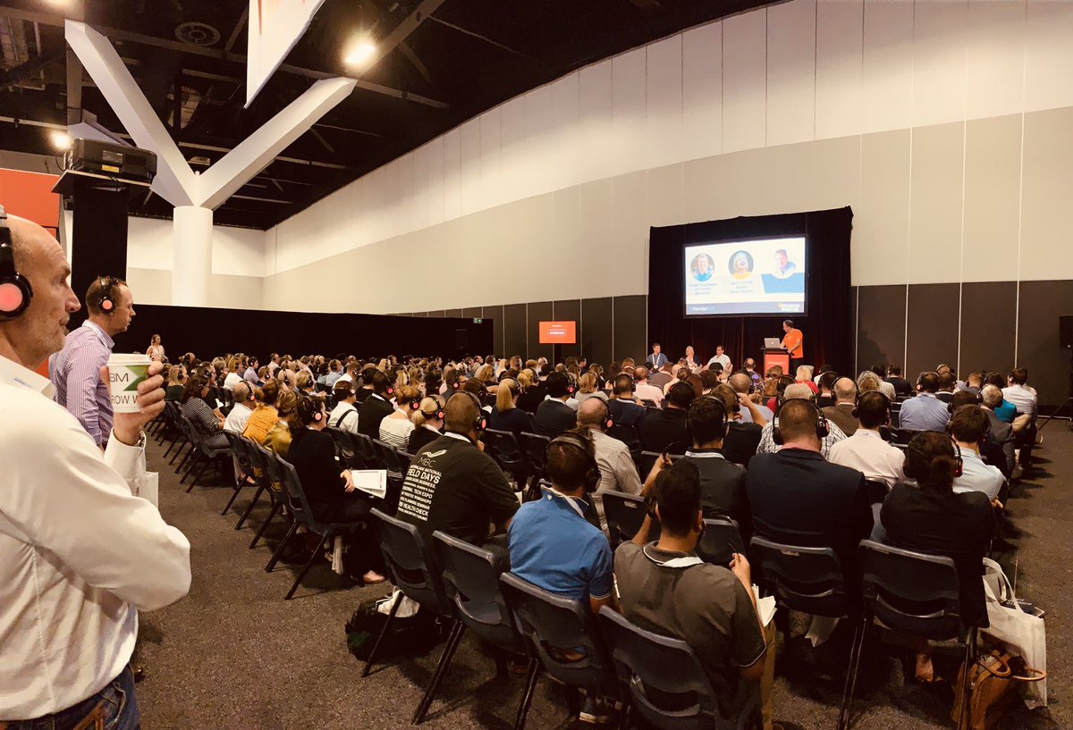 Christopher McColm (@chrismccolm) on Twitter photo FULL HOUSE! <a href="/stubrandy/">Stuart Brandman</a> <a href="/kate_illumin8/">Kate Stathis</a> <a href="/samrotberg/">Sam Rotberg</a> @Receipts_Damien <a href="/AccountingBExpo/">Accounting & Business Expo</a> #EffortlessBookkeeping FULL HOUSE! <a href="/stubrandy/">Stuart Brandman</a> <a href="/kate_illumin8/">Kate Stathis</a> <a href="/samrotberg/">Sam Rotberg</a> @Receipts_Damien <a href="/AccountingBExpo/">Accounting & Business Expo</a> #EffortlessBookkeeping