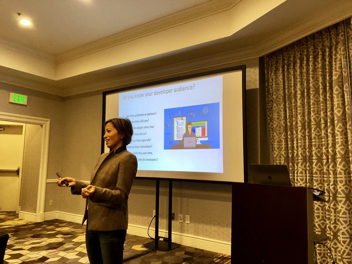 WeavrCafe's tweet photo. Insightful sessions at @EvansDataCorp Developer Relations conference. #devrelconference #DevRel https://t.co/HSURuinsDQ