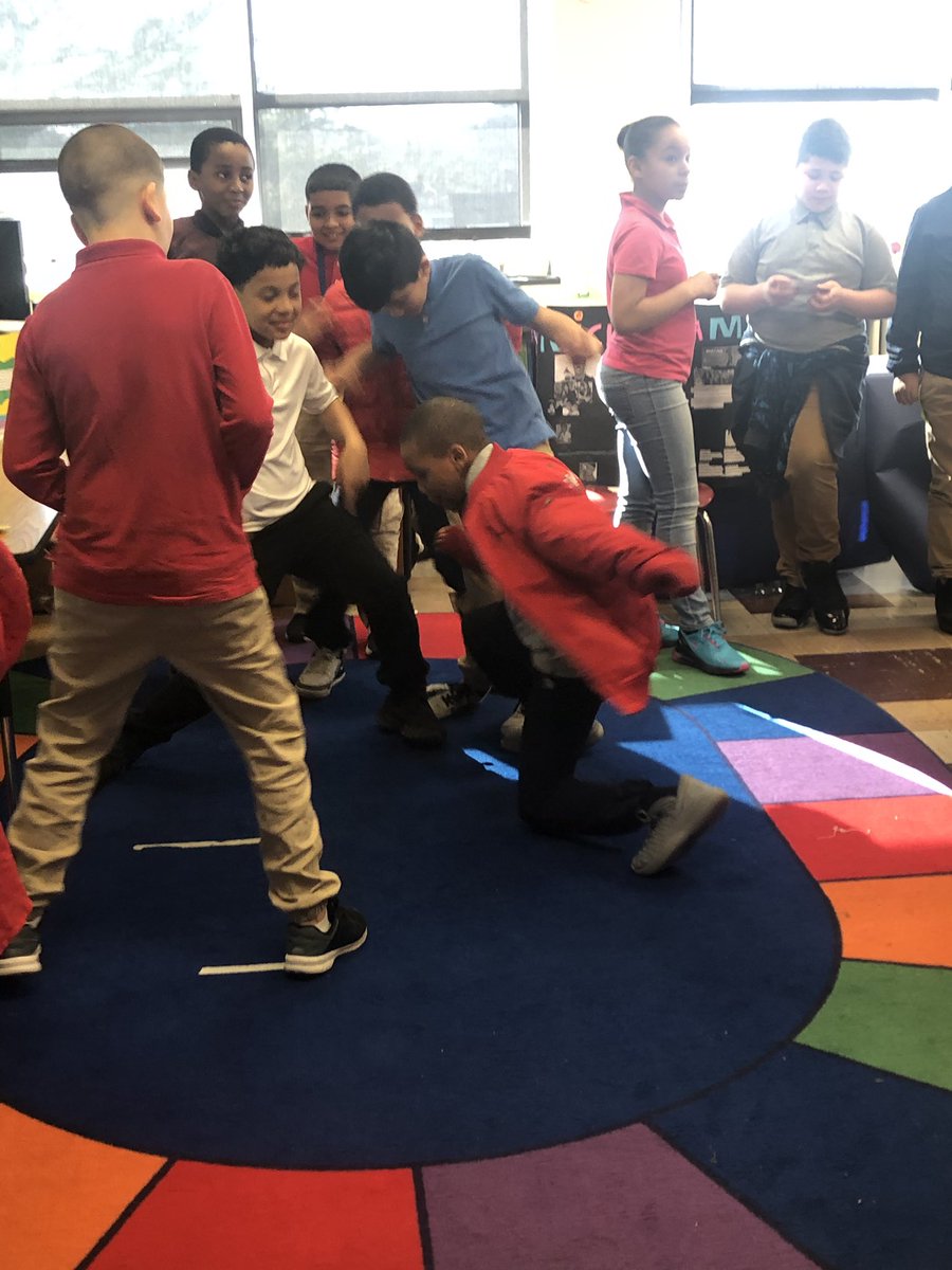 Mrs. Harmeson tweet media