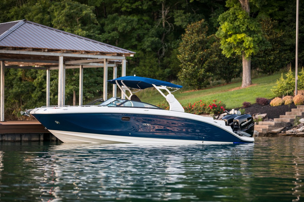 MarineMax's tweet photo. Be iconic. Be stunning. Be a @SeaRayBoat owner. https://t.co/B4nxHnxGXm
---
#MarineMax #SeaRay #SeaRayBoat #SeaRayBoats #Boat #Boats #Boating #Boatlife https://t.co/xGayWySTnm