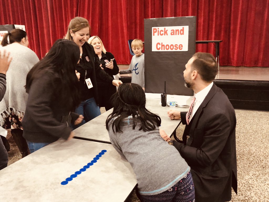 MRegan0123's tweet photo. Game night @ Teasley with a Math  focus is a hit! #MathGameNight #FamilyEngagement! @tmsinfo https://t.co/L7MdLoyog7