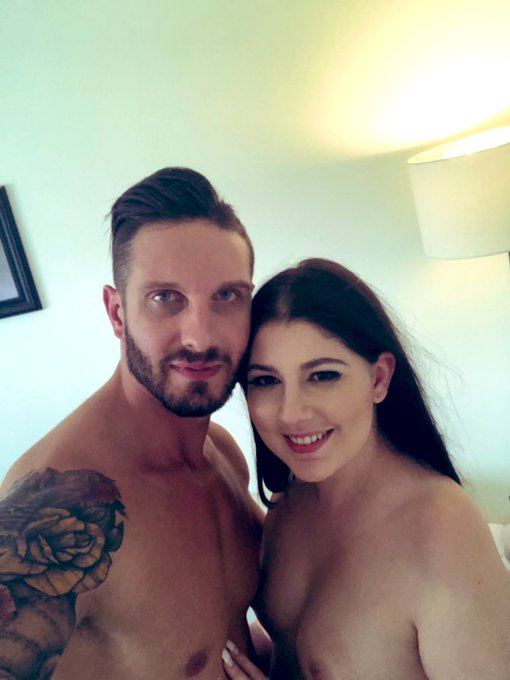 Thank you Porn gods for @QuintonJamesxxx. Amazing performer, can&rsquo;t wait to work with him again. https://t<a class="tags" href="/tag/quintonjamesxxx">@quintonjamesxxx</a><a href="/tag/fuckmefriday"class="tags"><span>#fuckmefriday</span></a>