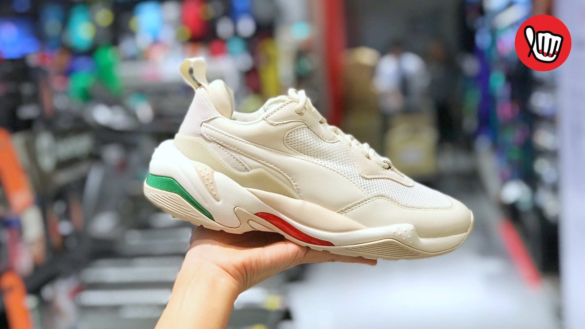 punpromotion's tweet photo. 🔥 #Puma #ThunderSpectra #รุ่นฮยอนอาใส่
💬 เอาล่ะเหว่ยๆๆๆ Puma Thunder Spectra รุ่นสุด Exclusive มาถึงช้อปไทยแล้ว ใครสาวกฮยอนอารีบไปตำด่วน ไม่ควรพลาด!!!
💸 ราคาคู่ละ 4,999.- ซื้อ 2 คู่ลด 10%
📆 วันนี้เป็นต้นไป
📍PUMA Shop สยามพารากอน
#ปันโปร #PUMA
#ของดีบอกต่อ #แท็กเพื่อนมาดู https://t.co/zMTtEVJ4OK