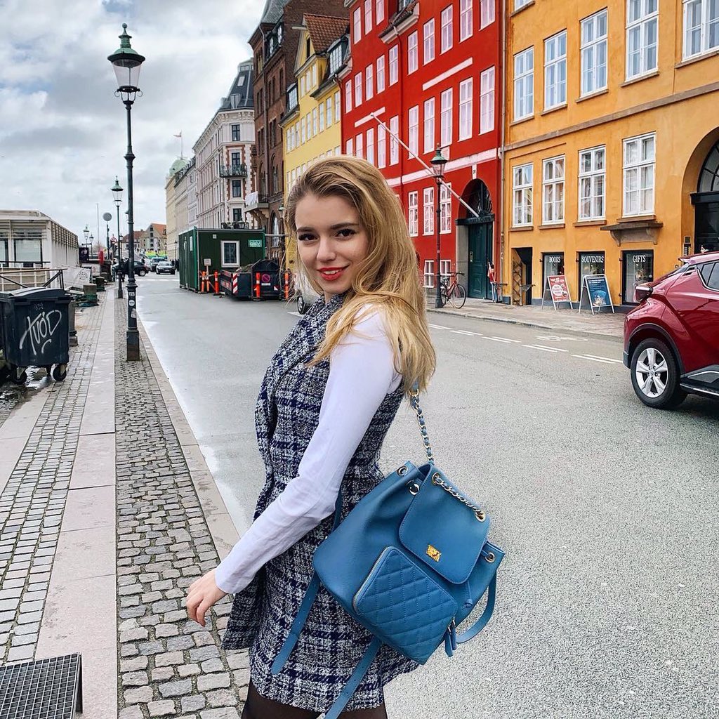 EminiHouse's tweet photo. Dreaming of a warm weather? Lighten up for a bright blue EMINI HOUSE backpack and bright smile https://t.co/qcpekW8BLx https://t.co/MQYcGcqYBW