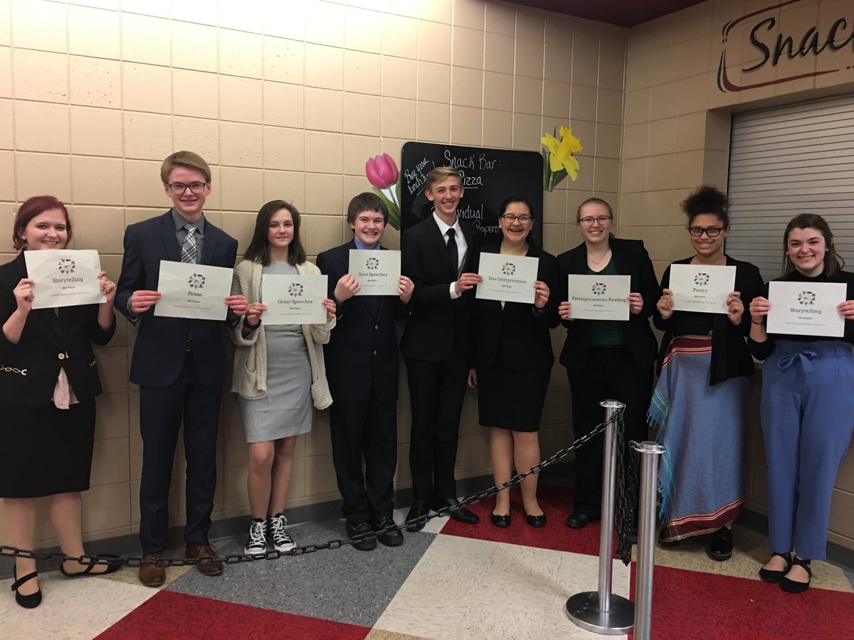 CLC All-Conference Champion in Storytelling 2017-19
Ellie Fedor
All-Conference Speakers
Dramatic Duo: Bryant Neuman and Macy Castilleja
Great Speeches: Lucy Ahles
Poetry: Tabara Barry
Prose: Bryce Paulson
Storytelling: Hanna Lauderbaugh
HM: Morgan Paulson &amp; Alex Bradley