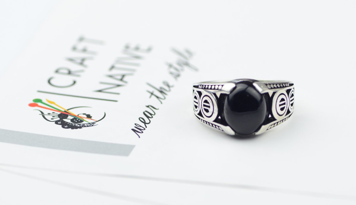 craft_native's tweet image. Mens Vintage Aqeeq Ring | Agate Sterling Silver 925 Ring
The ring showcases an elegant design with unique Beautiful Black Aqeeq stone.
#gemstones #Blackagate #vintage #menswear #Timeless #sterlingsilver925 #ring #artisan #carnelian #craftnative #stylish #onyxring #gemring #forhim