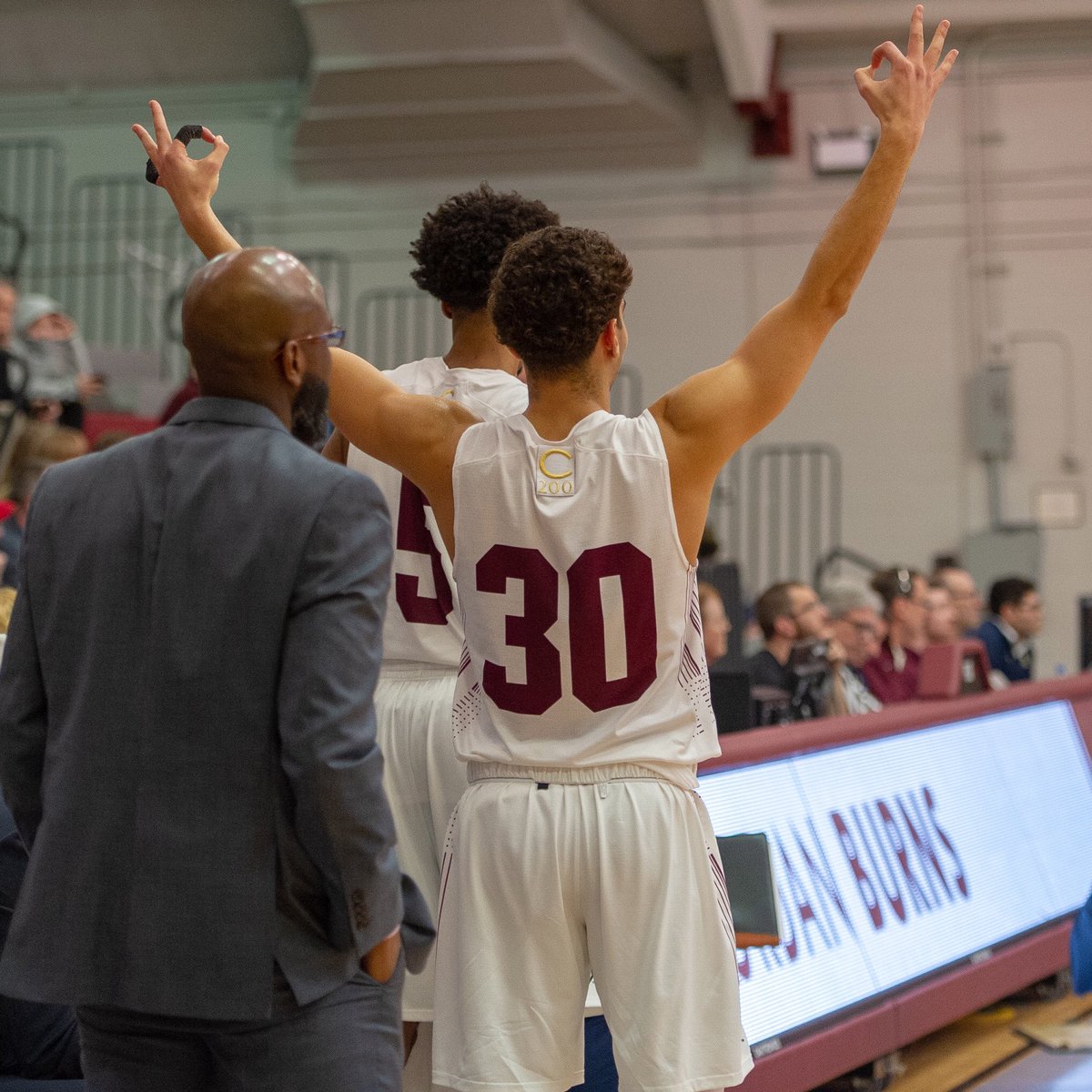 ColgateMBB's tweet image. 👌 more days‼️

LET’S. GO.