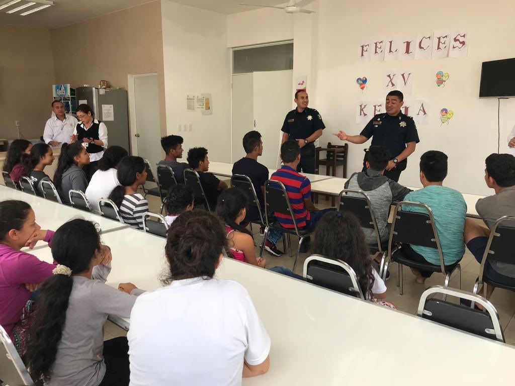 dif_tam's tweet photo. Junto a @SEGOB_mx @CNSeguridadmx @PoliciaFedMx implementamos en los #CAMEF #CAMEM en #NuevoLaredo #Reynosa #Matamoros y #Tampico el “Programa Nacional de Atención Policial a Migrantes” para garantizar la protección, orientación de #NNA que buscan llegar a los #EstadosUnidos A https://t.co/I18BarDOlq