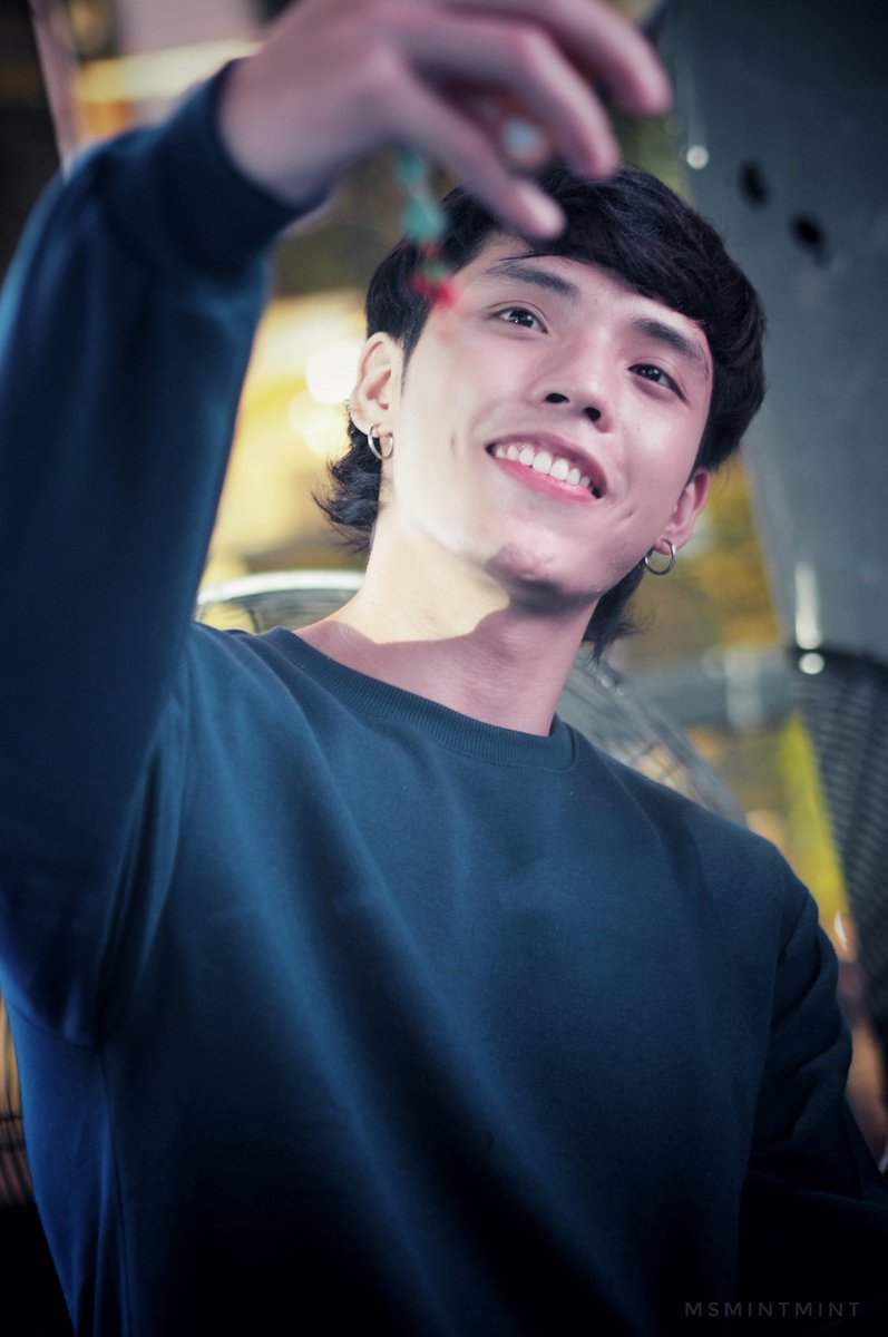 MenthaSp's tweet photo. นานน๊านนนนนเจอที
น่ารักเหมือนเดิม 😊
#namechp
#ChulaCuteBoy
#ConversationThailand https://t.co/SoHmcHEY2v