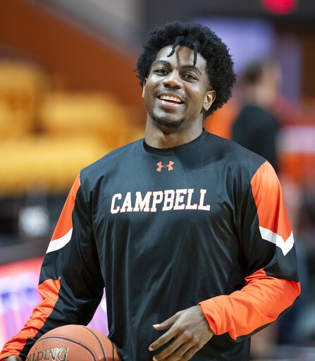 ESPNInsights's tweet photo. Campbell's Chris Clemons made one last move up the all-time leaderboard in his final collegiate game.

With 32 points tonight, Clemons passed Lionel Simmons to finish with 3,225 career points, 3rd-most in Division I history. https://t.co/NBVmb6m9QS