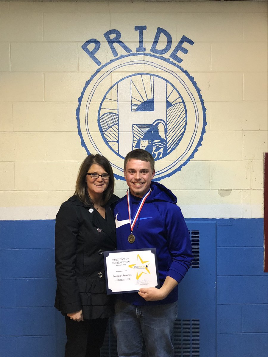 jjsniffen's tweet photo. Congratulations to Josh Lisikatos on receiving the Student of Distinction award from Putnam Northern Westchester BOCES. Thank you @jmccarthy_john, @philbenante and @PNWDS for presenting Josh with this honor. https://t.co/nchyR0tVcC