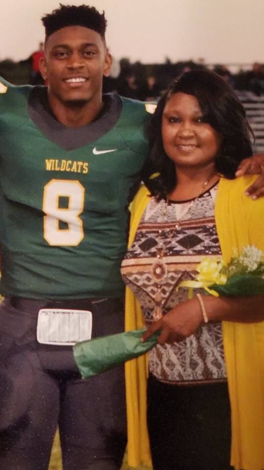 Patrickqueen_'s tweet photo. Everybody wish Ma Dukes a Happy Birthday ❤️ https://t.co/Kq40blDNP8